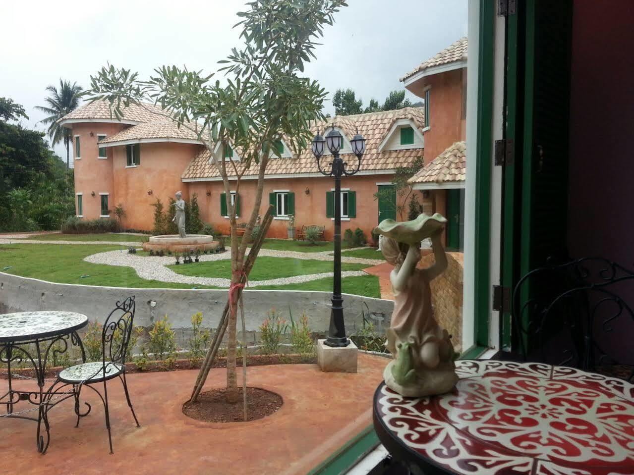 Cinque Terre Resort Thong Pha Phum Buitenkant foto